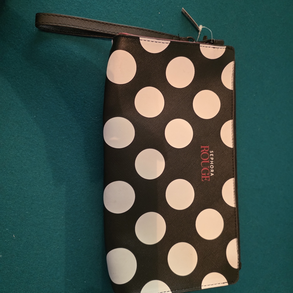 Sephora Rouge Black and White Wristlet